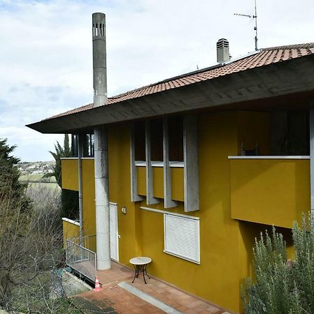 Tarcisio B&B Tavullia Bagian luar foto